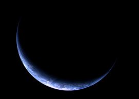the Earth acquired with the OSIRIS narrow-angle camera Copyright (c) ESA, OSIRIS Team